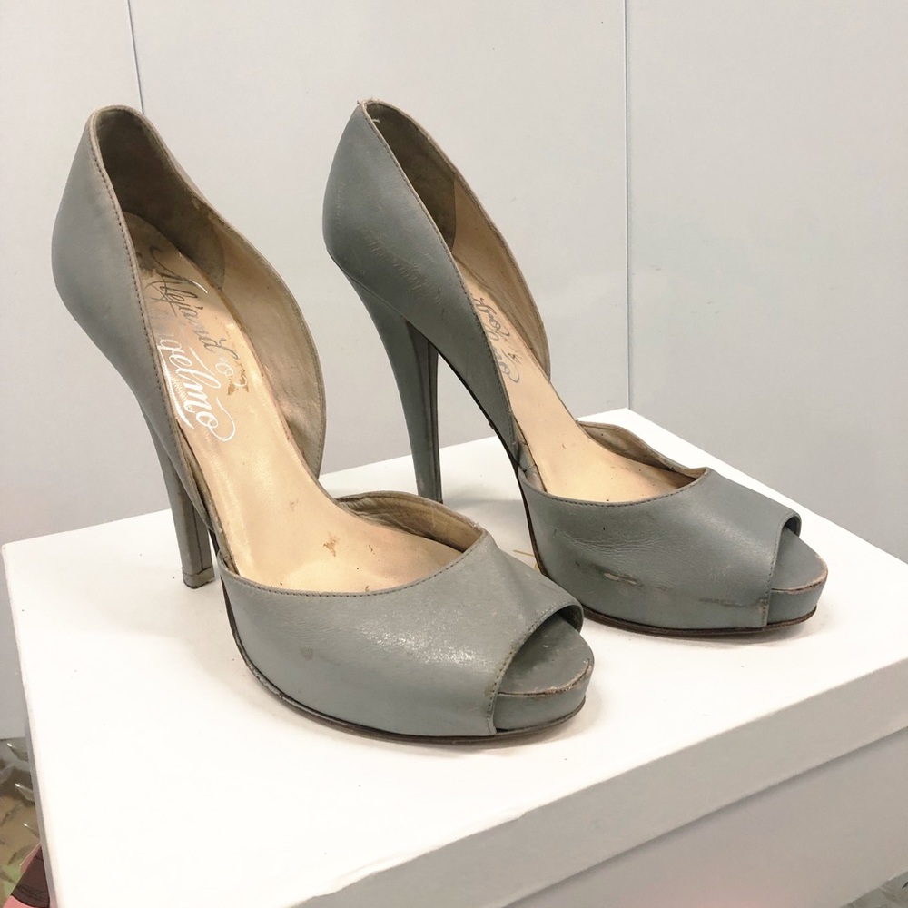 Alejandro Ingelmo Peeptoe Heels